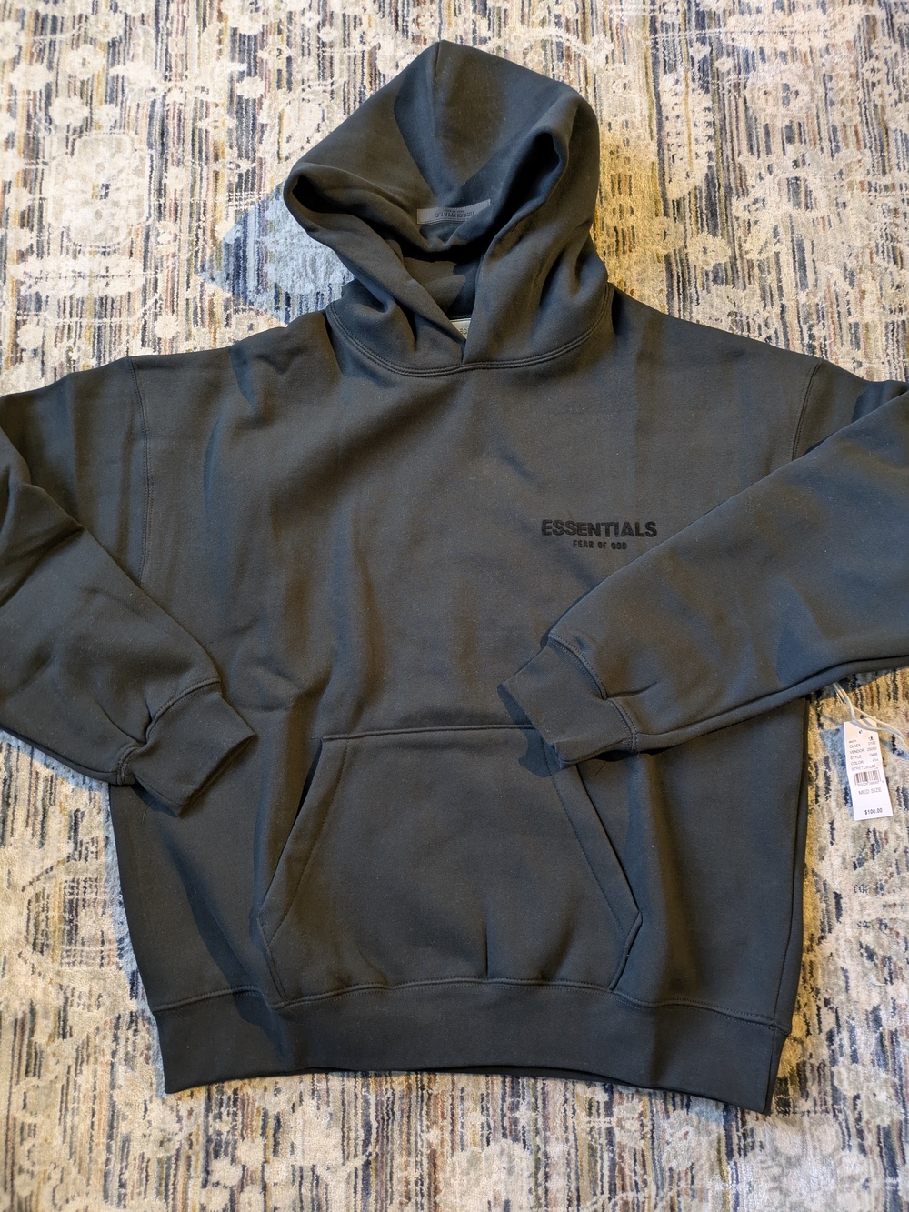 Fear of God ESSENTIALS Hoodie in Olive - Picture 2 of 6